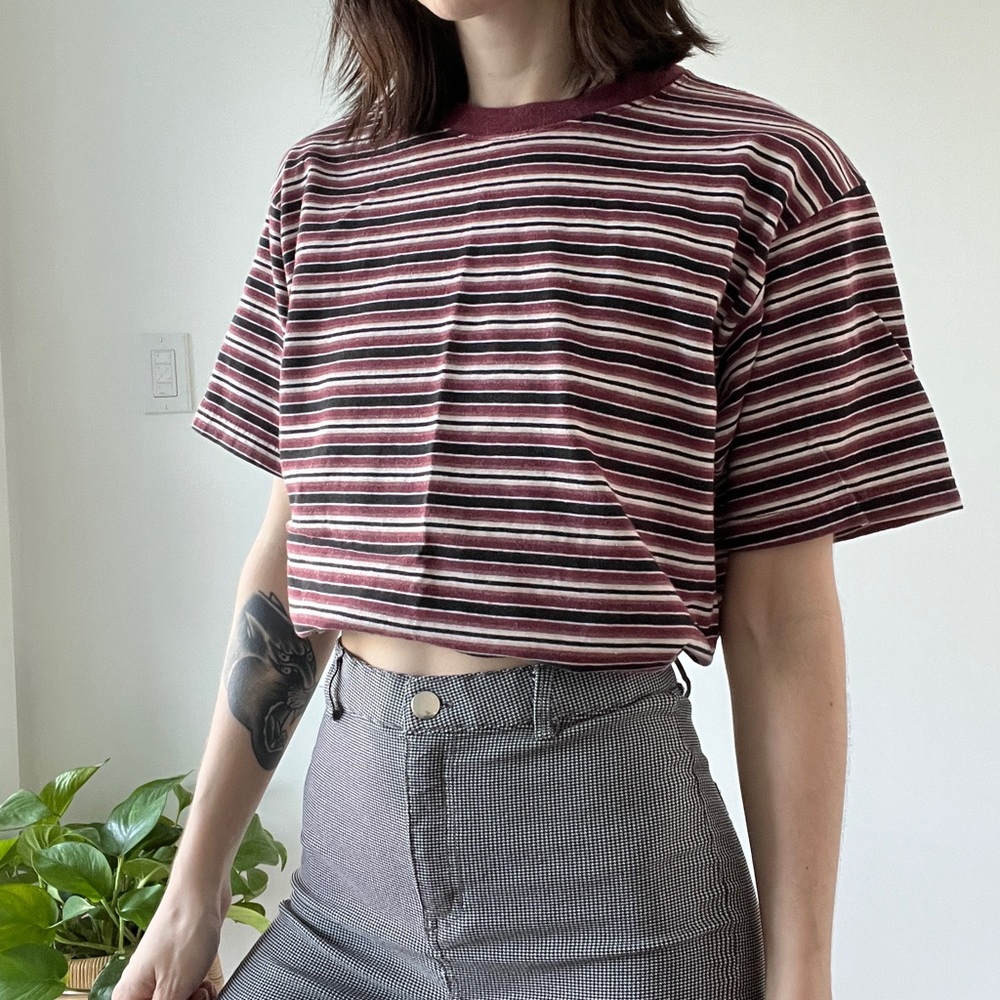 ❤️ Vintage Striped Tee